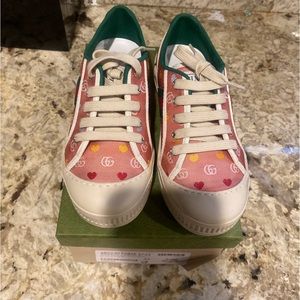 Gucci kid sneakers